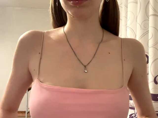 VelvetCash live cam on BongaCams
