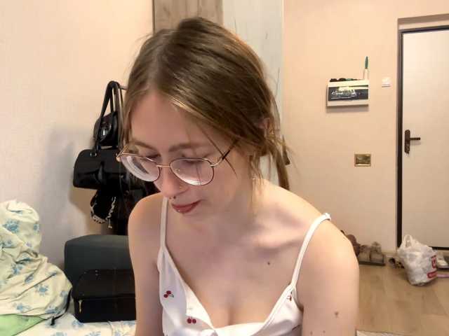 VelvetCash live cam on BongaCams