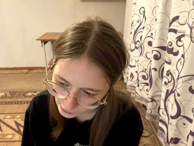 VelvetCash live cam on BongaCams