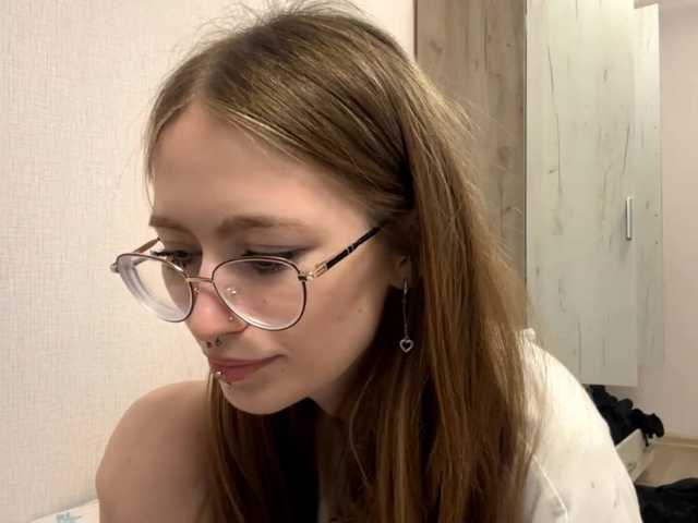 VelvetCash live cam on BongaCams