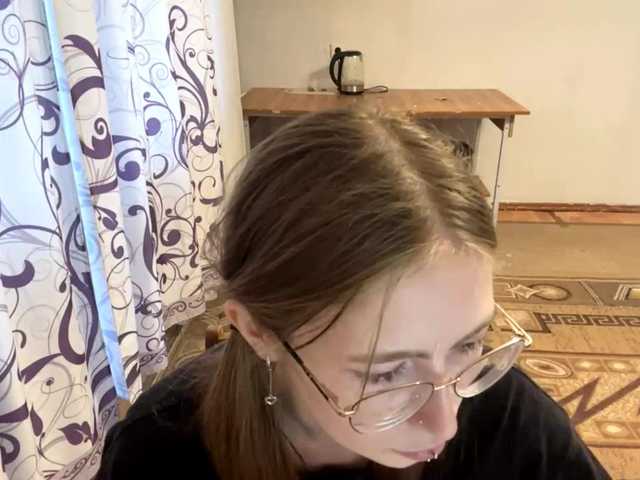 VelvetCash live cam on BongaCams