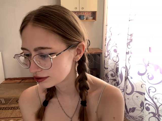 VelvetCash live cam on BongaCams
