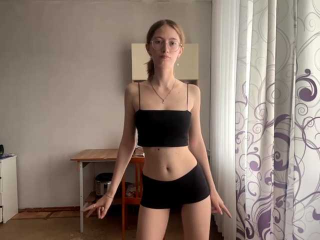 VelvetCash live cam on BongaCams