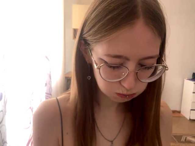 VelvetCash live webcam show