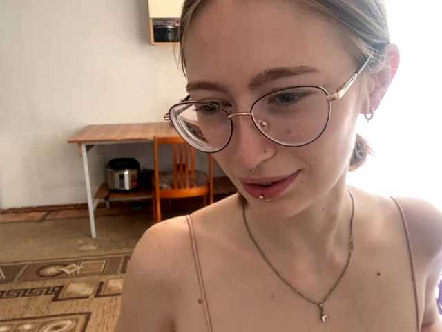 VelvetCash live webcam show
