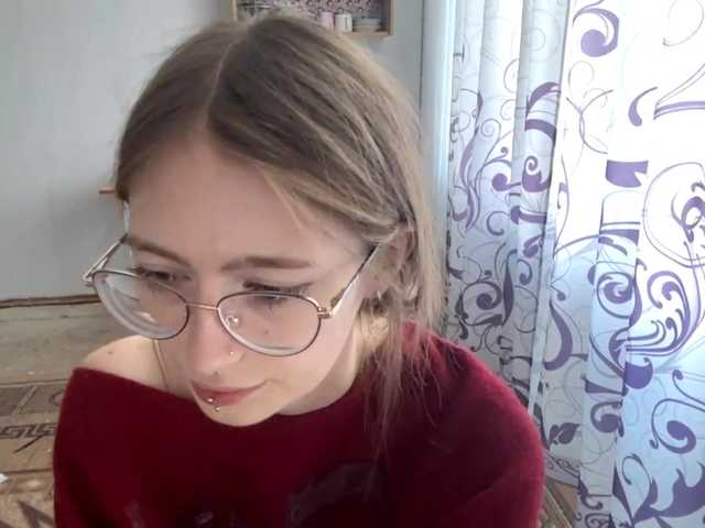 VelvetCash live cam