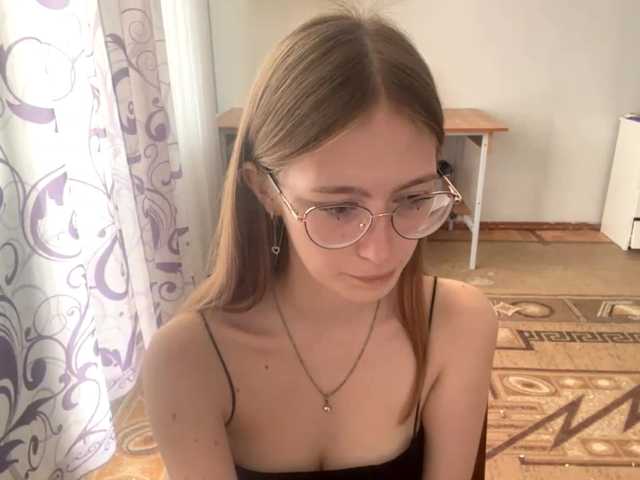 VelvetCash live webcam show