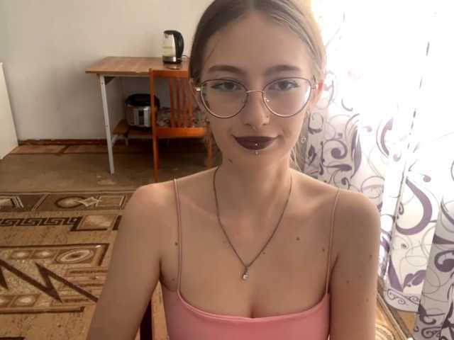 VelvetCash live cam on BongaCams