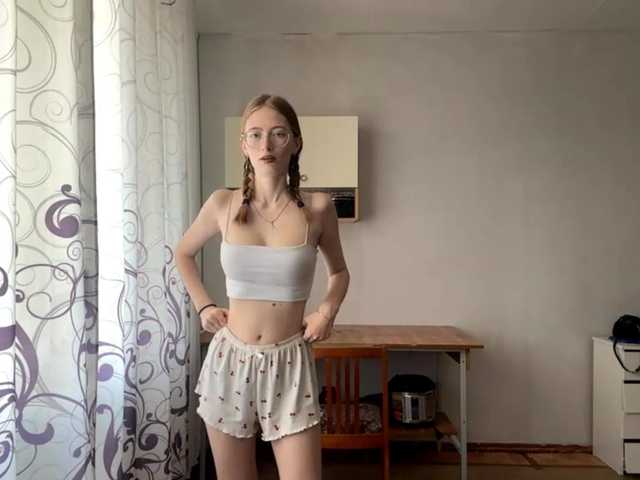 VelvetCash live cam on BongaCams