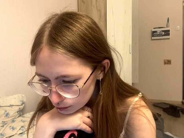 VelvetCash live cam on BongaCams