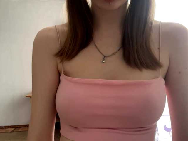 VelvetCash live cam on BongaCams