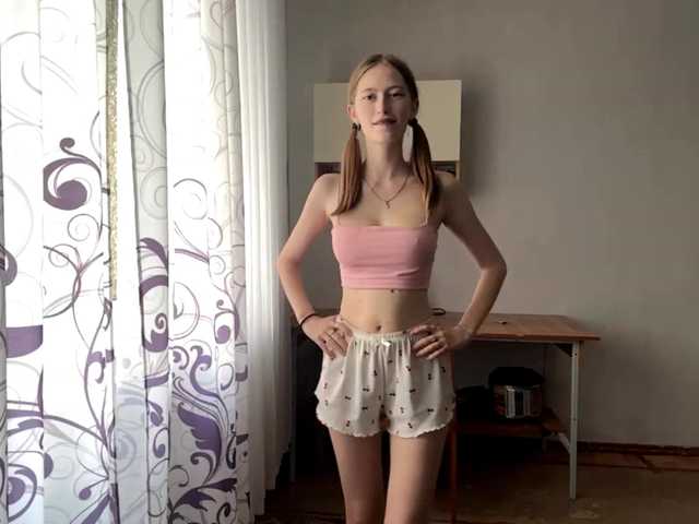 VelvetCash live cam on BongaCams
