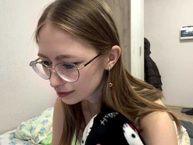 VelvetCash live cam on BongaCams