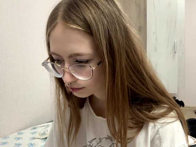 VelvetCash live cam on BongaCams