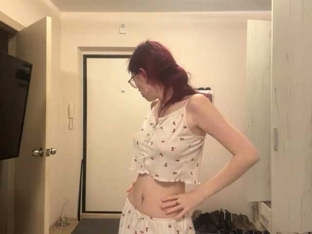 VelvetCash live cam on BongaCams