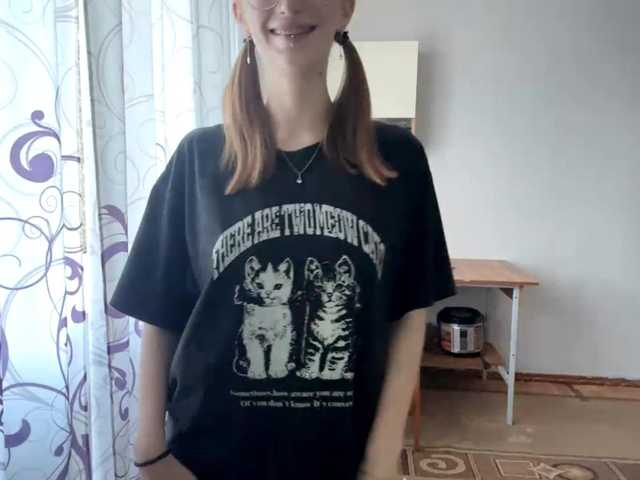 VelvetCash live cam on BongaCams