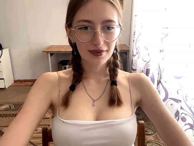 VelvetCash webcam