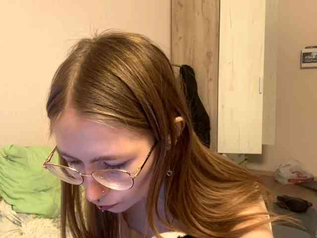 VelvetCash webcam