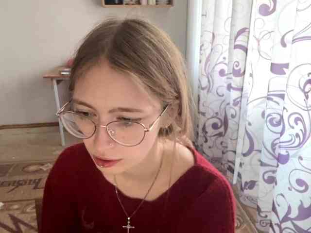 VelvetCash webcam