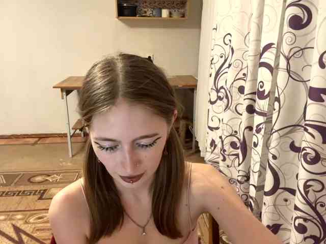 Model: VelvetCash