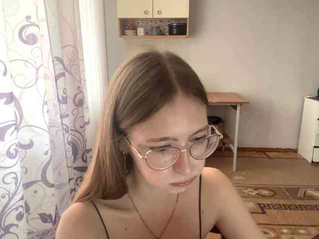 VelvetCash webcam