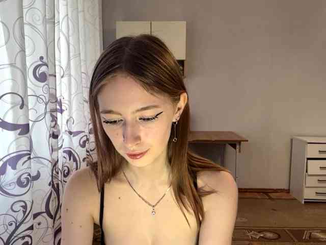 VelvetCash webcam