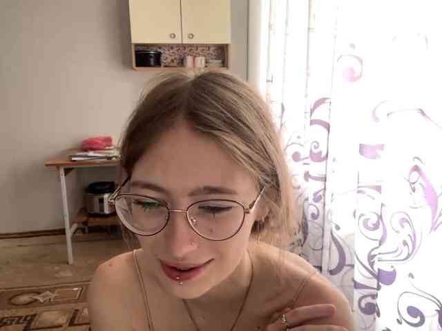 VelvetCash webcam