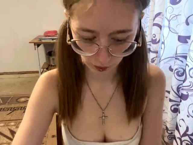 Model: VelvetCash