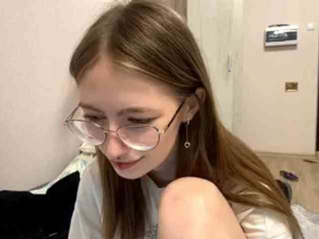 VelvetCash webcam