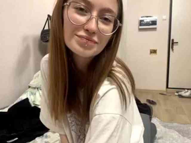 VelvetCash webcam