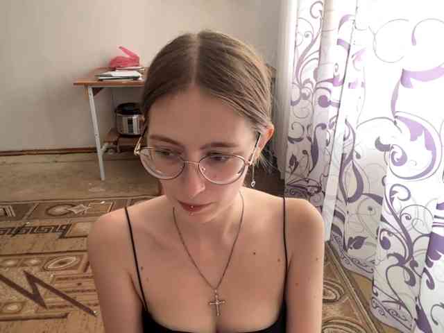 Model: VelvetCash