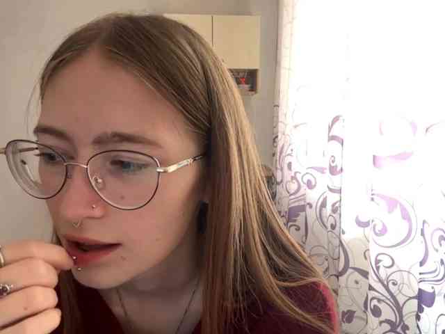VelvetCash webcam