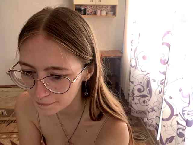 VelvetCash webcam