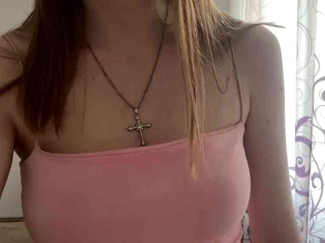 VelvetCash webcam