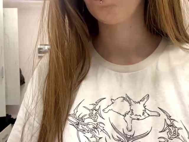 VelvetCash webcam