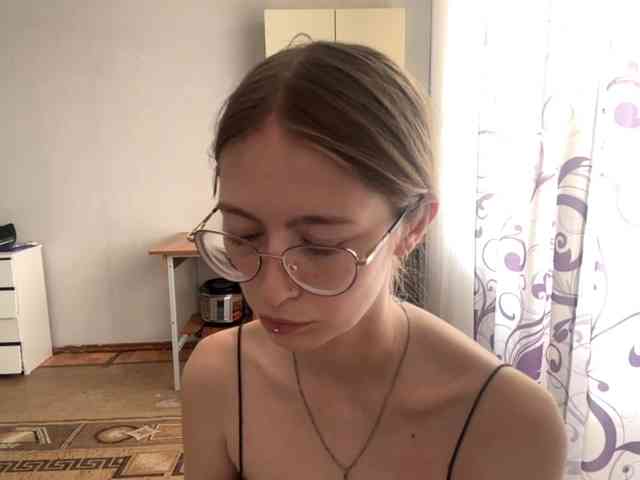 VelvetCash webcam