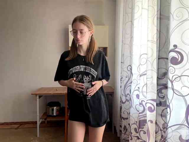 VelvetCash webcam