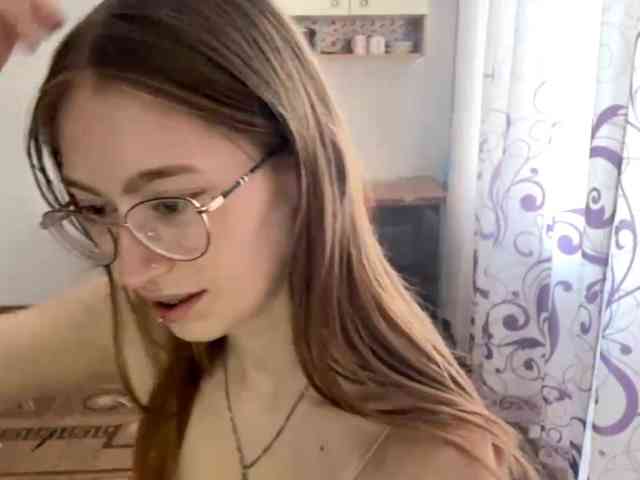 Model: VelvetCash
