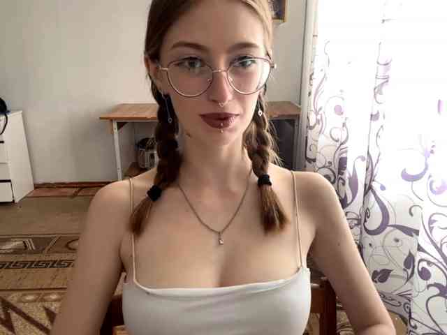Model: VelvetCash