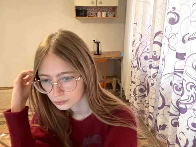 VelvetCash webcam