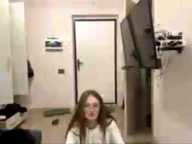 VelvetCash webcam