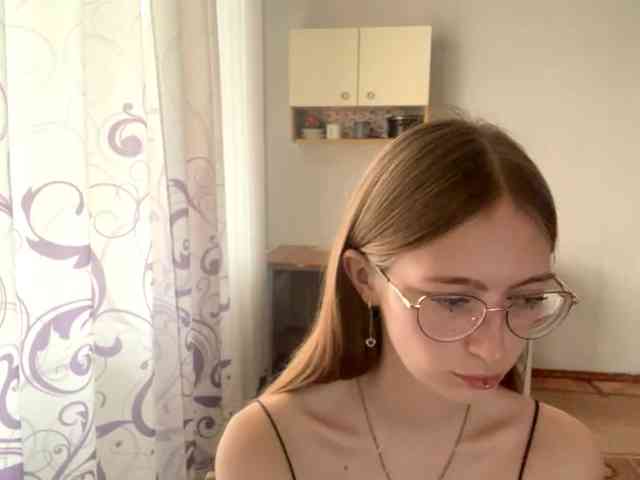 VelvetCash webcam