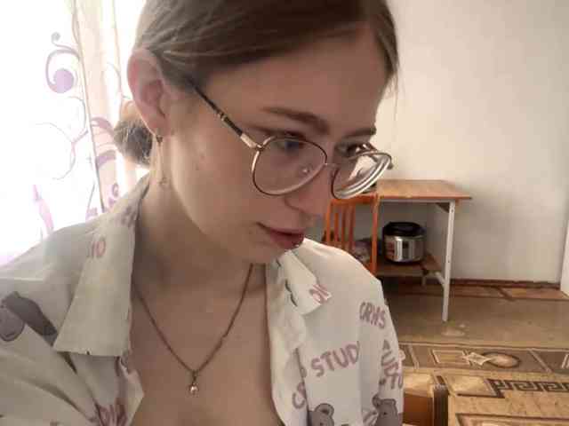 VelvetCash webcam