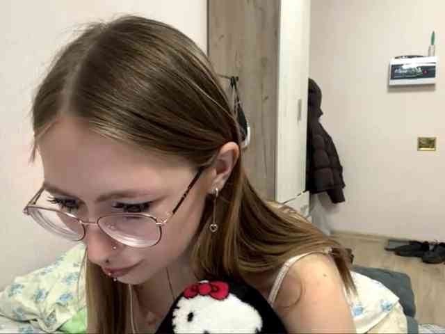 VelvetCash webcam