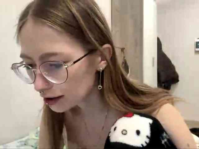 VelvetCash webcam