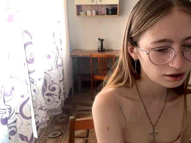 VelvetCash webcam