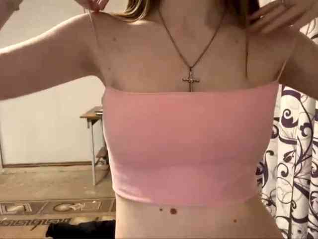 VelvetCash webcam