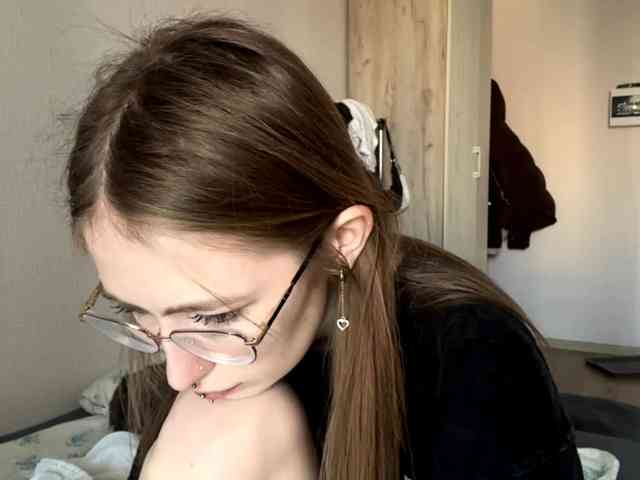 VelvetCash webcam