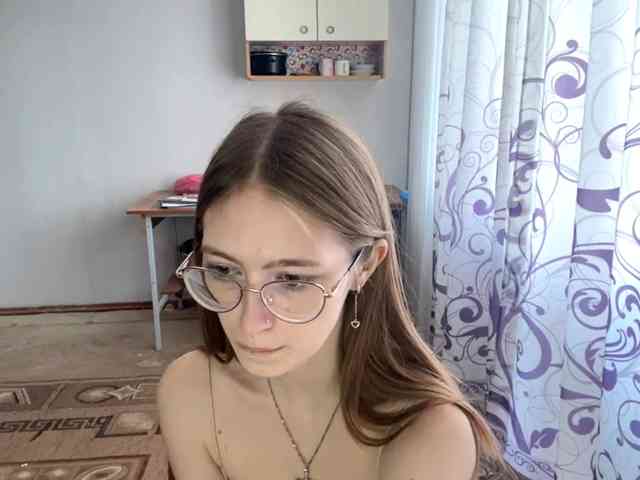 Model: VelvetCash