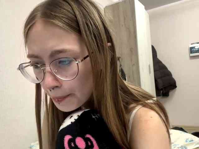 VelvetCash webcam